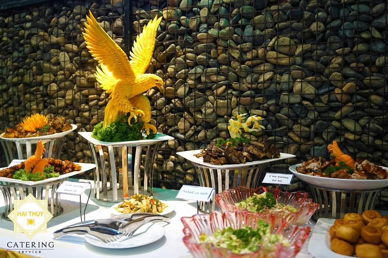 Kết hợp tổ chức tiệc buffet khai trương và mừng sinh nhật